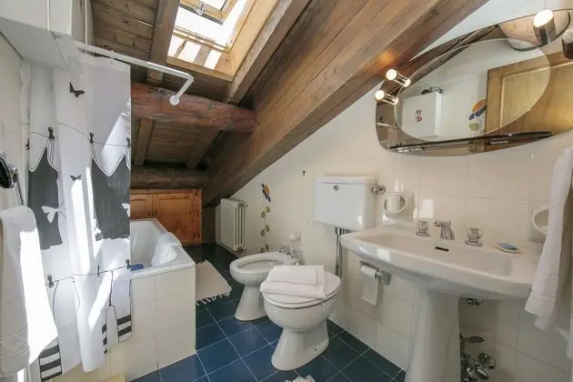 Family Apart Daire, Birden Çok Yatak, Dağ Yamacı (Arianna)