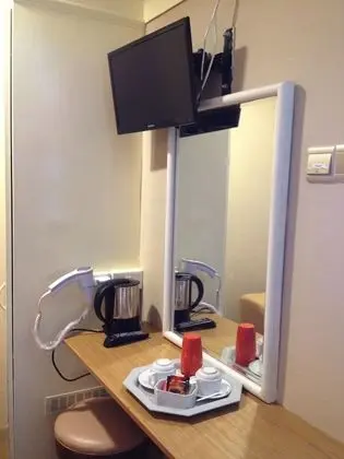 Standard Tek Büyük Yataklı Oda