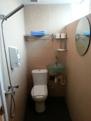 Standard Tek Büyük Yataklı Oda