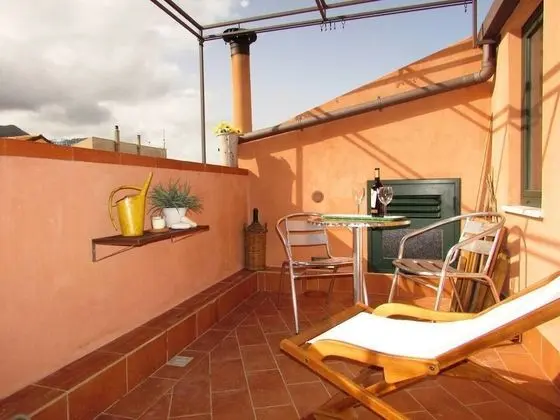 Apart Daire, 1 En Büyük (King) Boy Yatak ve Çekyat