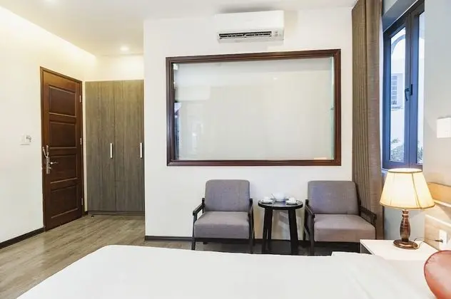 Deluxe Tek Büyük Yataklı Oda