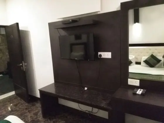 Deluxe Tek Büyük Yataklı Oda, 1 En Büyük (King) Boy Yatak, Sigara İçilmez