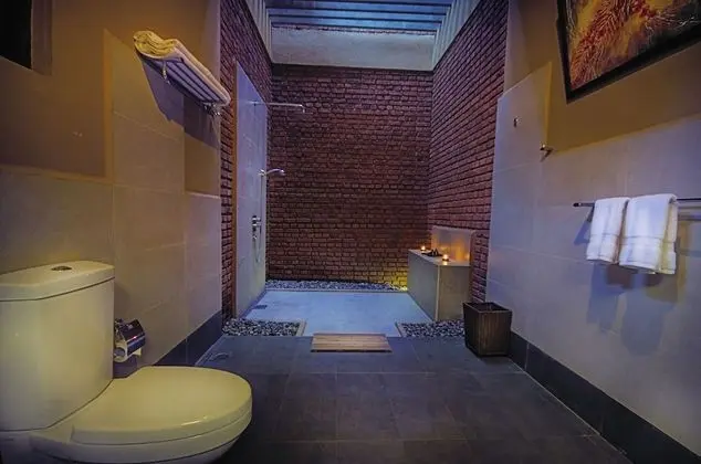Deluxe Tek Büyük veya İki Ayrı Yataklı Oda