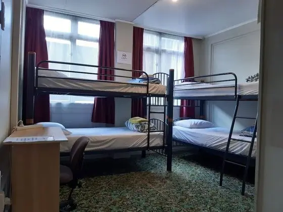 Ortak Ranzalı Oda (10 Person, Mixed)