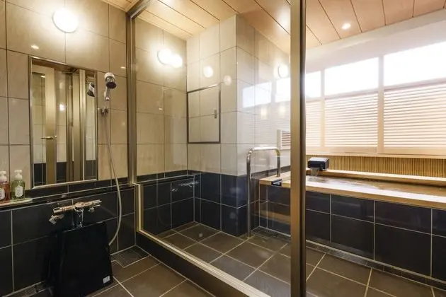 Traditional Süit, Sigara İçilmez (with High Class Open-air bath)