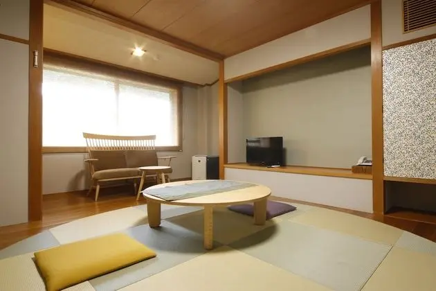 Traditional Oda, Ortak Banyo (Modern Japanese Style)