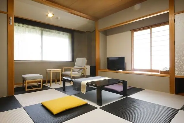 Traditional Oda, Ortak Banyo (Modern Japanese Style)