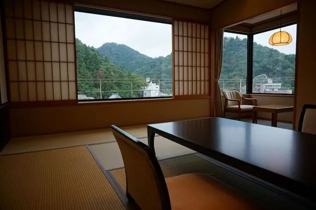 Oda, Sigara İçilmez (Japanese Style, Tatami 10)