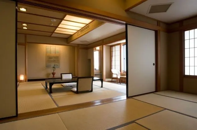 Oda, Sigara İçilmez (Tatami 12.5 + 9)