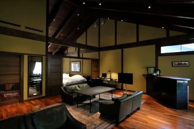 Villa (For 4 people)