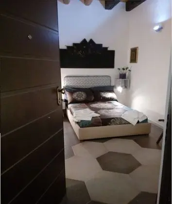 City Tek Büyük Yataklı Oda, 1 Çift Kişilik Yatak, Sigara İçilmez, Avlu Manzaralı (China)