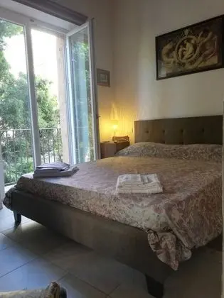 Deluxe Tek Büyük veya İki Ayrı Yataklı Oda, 1 Büyük (Queen) Boy Yatak, Ortak Banyo (Klimt)
