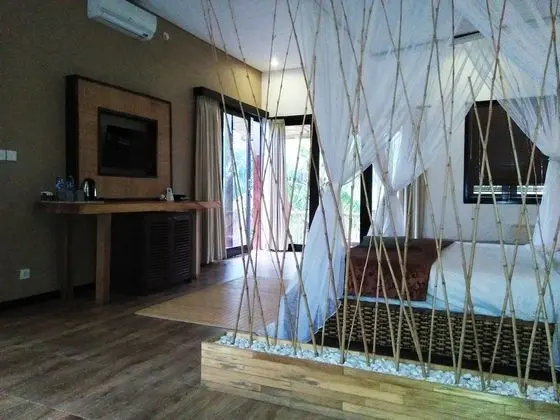 Grand Süit, 1 En Büyük (King) Boy Yatak, Teras, Bahçe Manzaralı