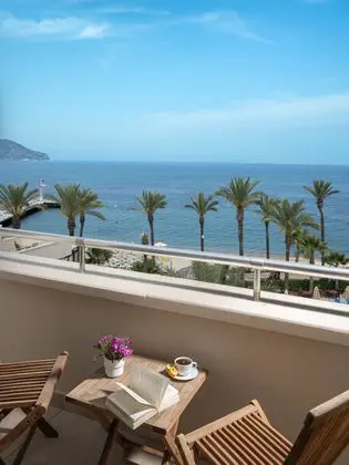https://images.etstur.com/imgproxy/resize/2560x1440/files/images/hotelImages/etsrooms/503259/Arin_Resort_Bodrum_20241104175503_3.jpg