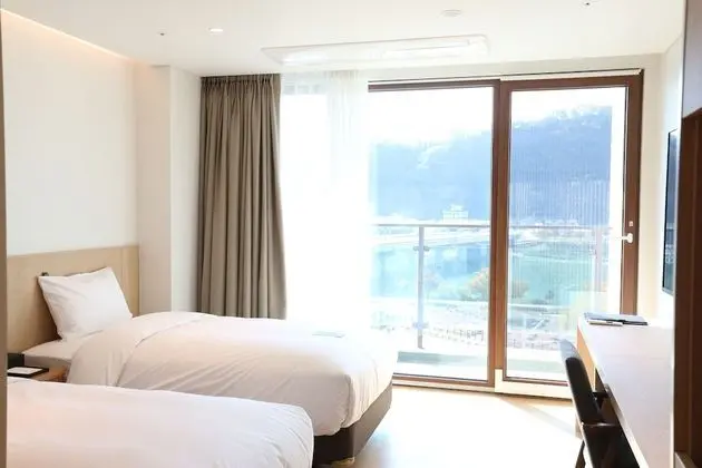 Deluxe İki Ayrı Yataklı Oda