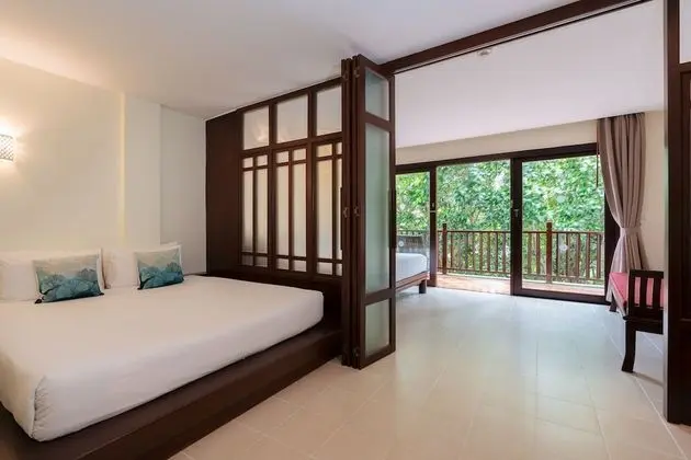 Deluxe Oda, 2 Çift Kişilik Yatak, Balkon, Bahçe Manzaralı