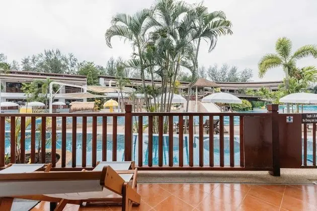 Deluxe Oda, 2 Çift Kişilik Yatak, Balkon, Bahçe Manzaralı