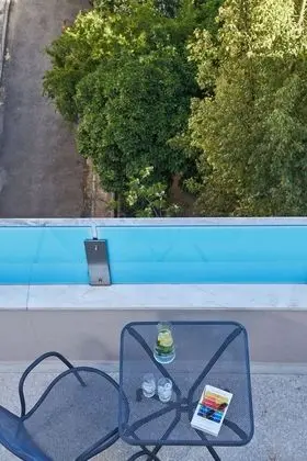 Superior Oda, Balkon (Acropolis View)