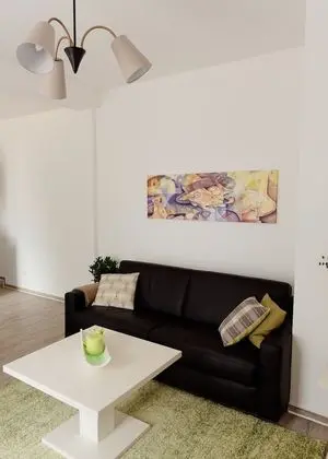 Apart Daire, Balkon (Prasino)