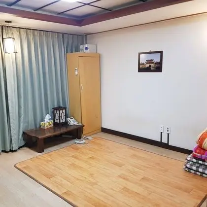 Standard Ondol Room