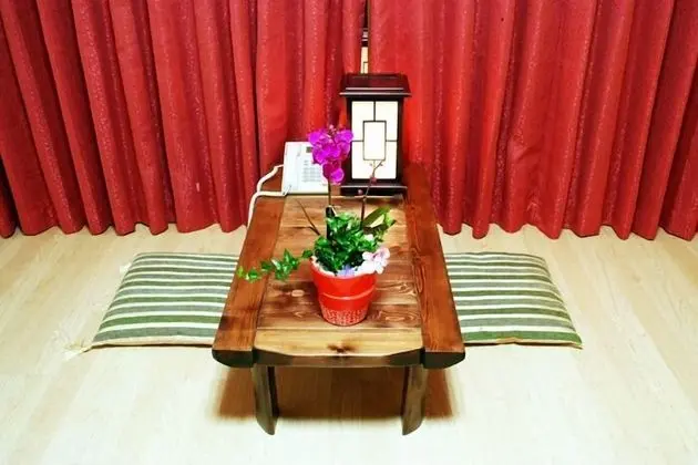 Standard Ondol Room