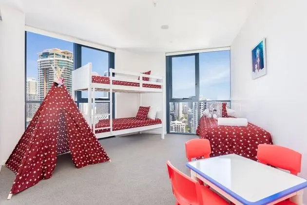 Three Bedrooms Apartment