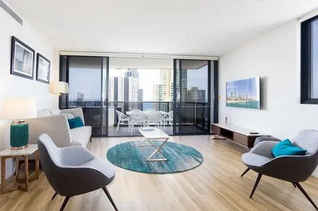 Three Bedrooms Apartment