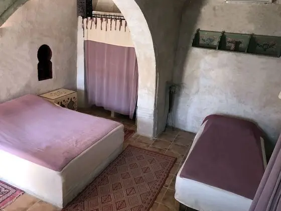 Üç Kişilik Oda