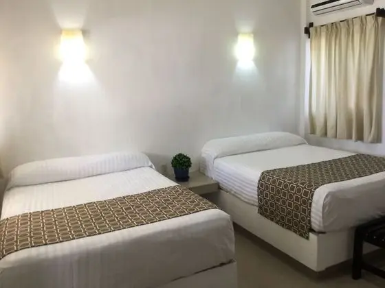 Basic Tek Büyük Yataklı Oda, 2 Çift Kişilik Yatak, Plaj Manzaralı