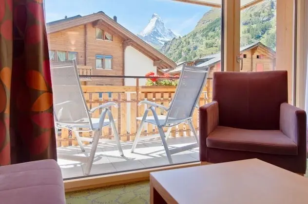 Deluxe Tek Büyük Yataklı Oda, Balkon, Dağ Manzaralı (Matterhorn)