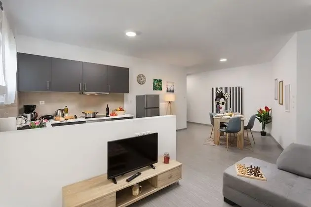 Deluxe Apart Daire