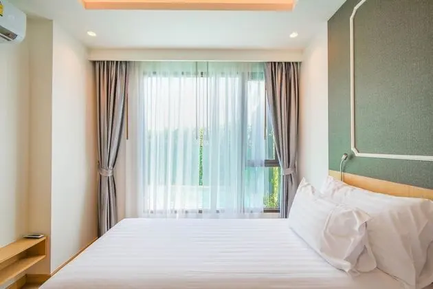 1 Bedroom with Private Pool
