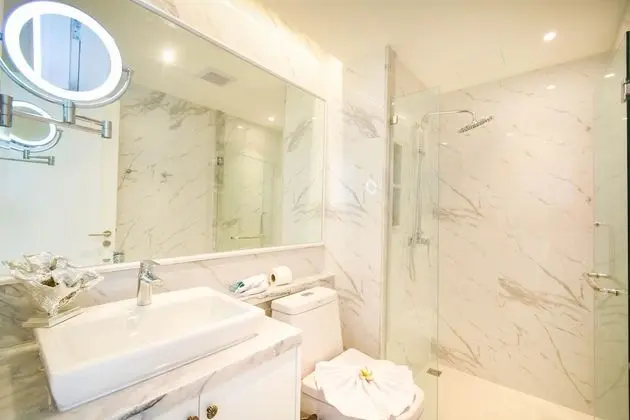 1 Bedroom Suite Sea View