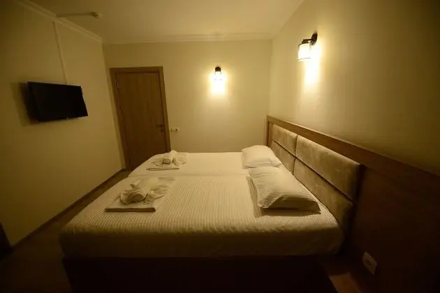 Standard Tek Büyük veya İki Ayrı Yataklı Oda, Balkon