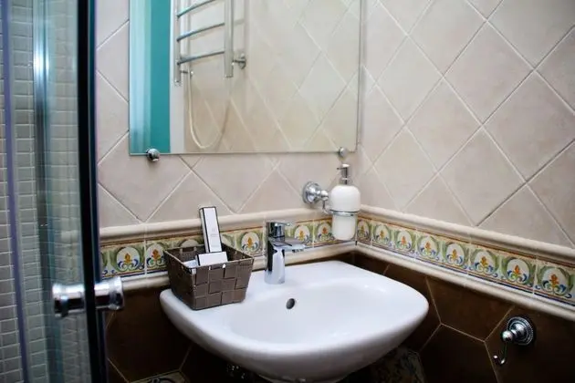 Standard Tek Büyük veya İki Ayrı Yataklı Oda