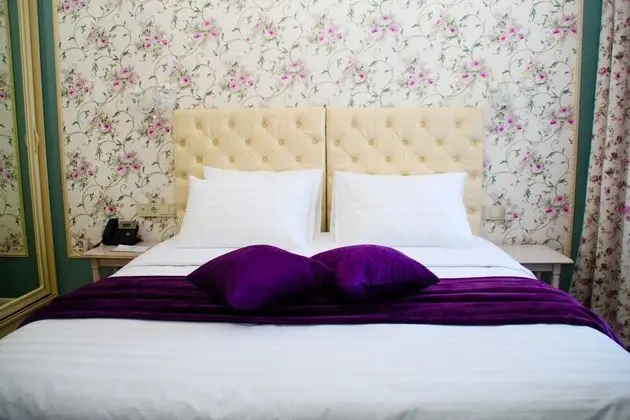 Superior Tek Büyük veya İki Ayrı Yataklı Oda