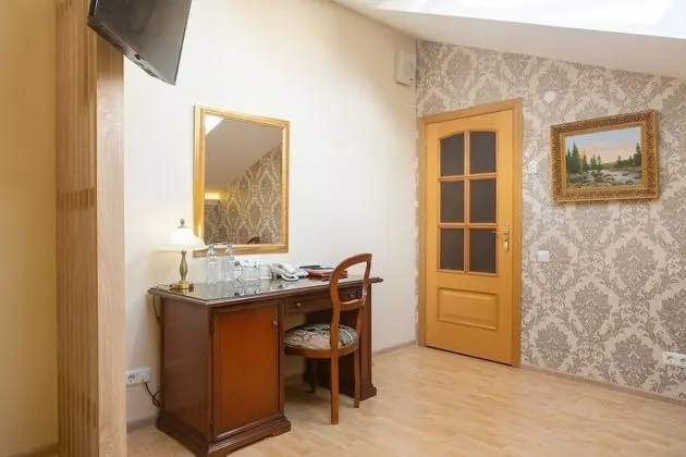 Superior Tek Büyük veya İki Ayrı Yataklı Oda