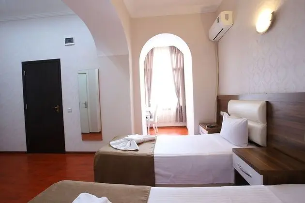 Deluxe Büyük Yataklı Tek Kişilik Oda, Avlu Manzaralı