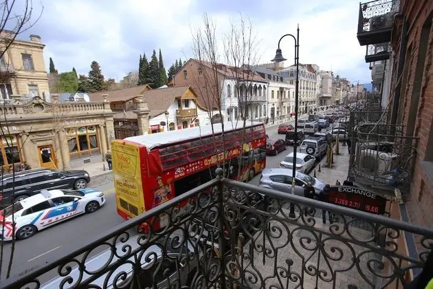 Deluxe Üç Kişilik Oda, Şehir Manzaralı