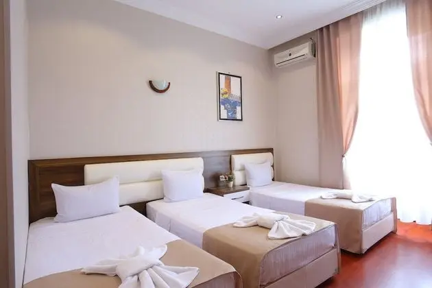 Superior Üç Kişilik Oda, Şehir Manzaralı