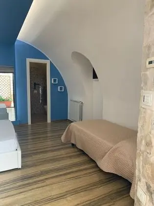 Superior Oda, Birden Çok Yatak, Sigara İçilebilir, Avlu Manzaralı