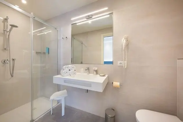 Classic Dört Kişilik Oda, 1 Yatak Odası, Balkon