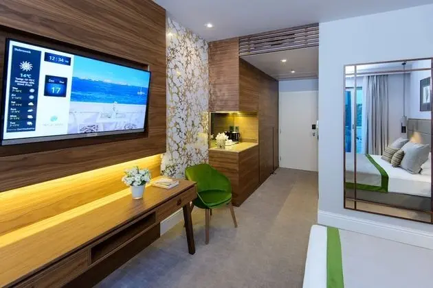 Luxury Tek Büyük veya İki Ayrı Yataklı Oda