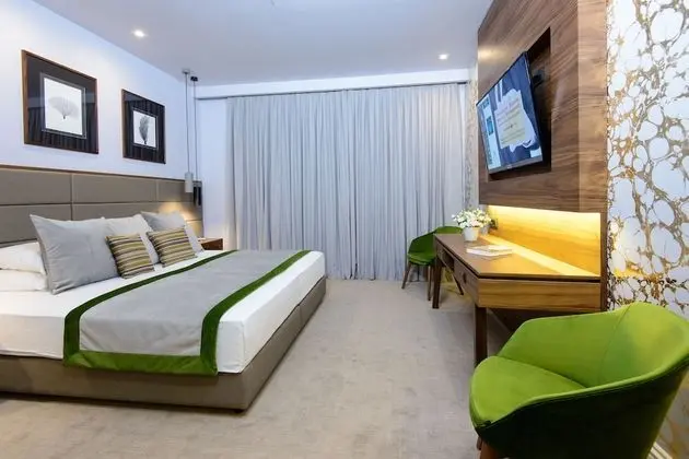 Luxury Tek Büyük veya İki Ayrı Yataklı Oda