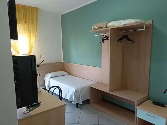 İki Ayrı Yataklı Oda (con balconino)