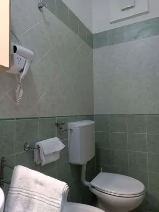 İki Ayrı Yataklı Oda (con balconino)