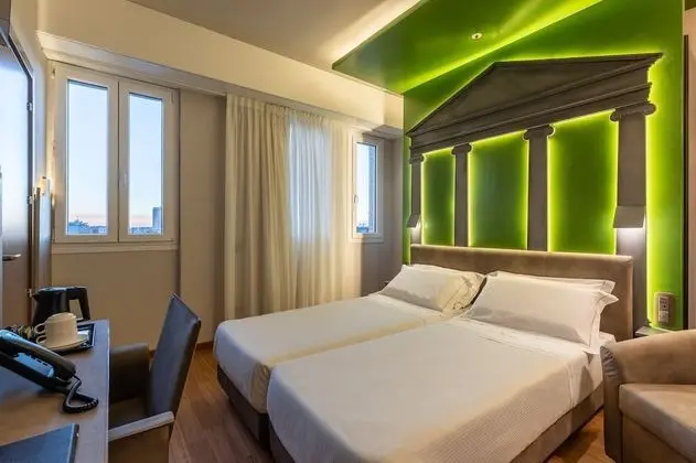 Superior İki Ayrı Yataklı Oda