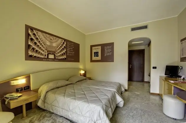 Tek Büyük Yataklı Oda, Ek Bina (Palazzo Santa Caterina)