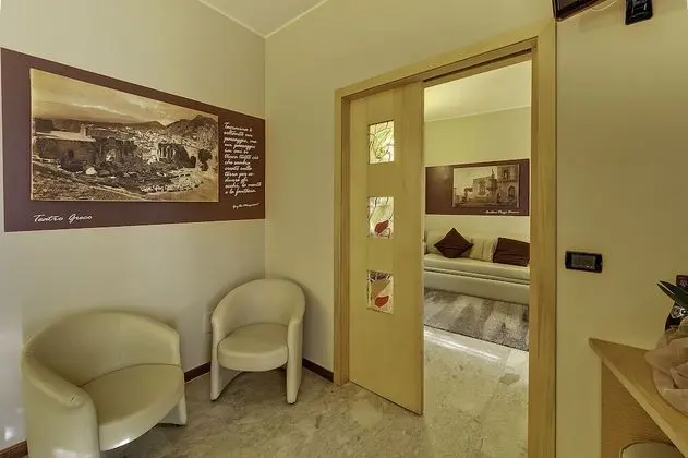 Tek Büyük Yataklı Oda, Ek Bina (Palazzo Santa Caterina)