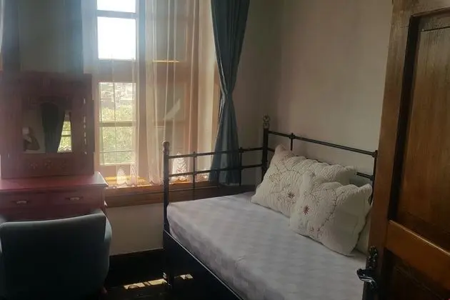 Deluxe triple room-1